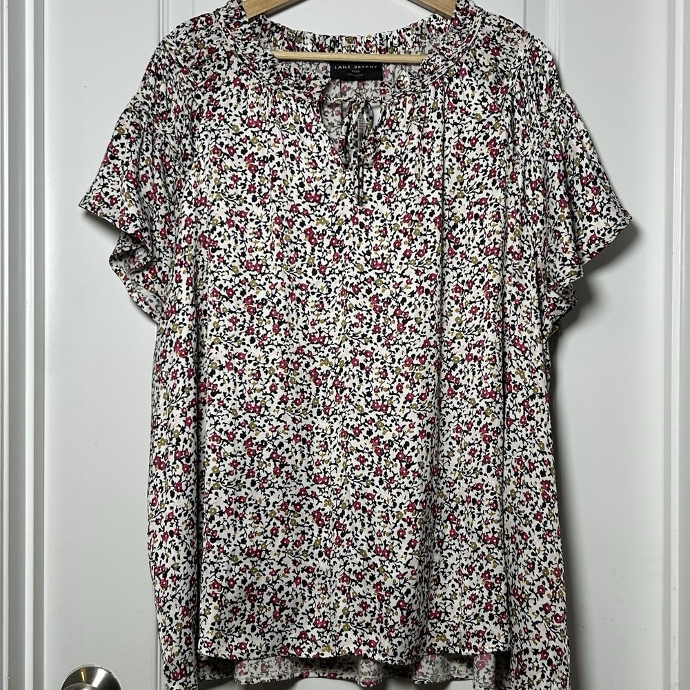 Lane Bryant Cream Ditsy Floral Flutter‎ Sleeve Tie Neck Peasant Flowy Blouse